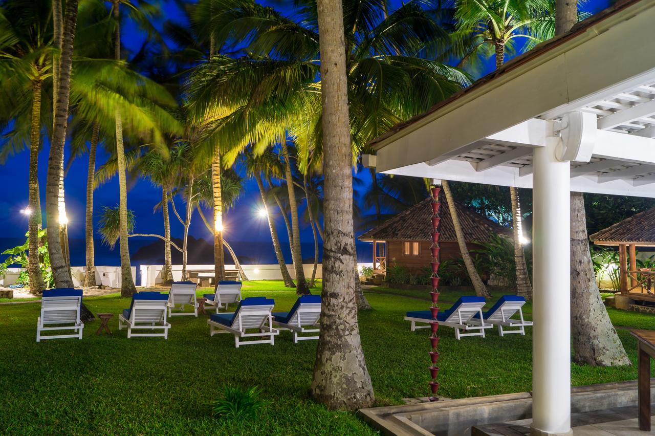 Rockside Cabanas Hotel Unawatuna Exterior photo