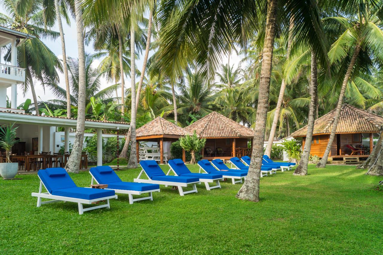 Rockside Cabanas Hotel Unawatuna Exterior photo